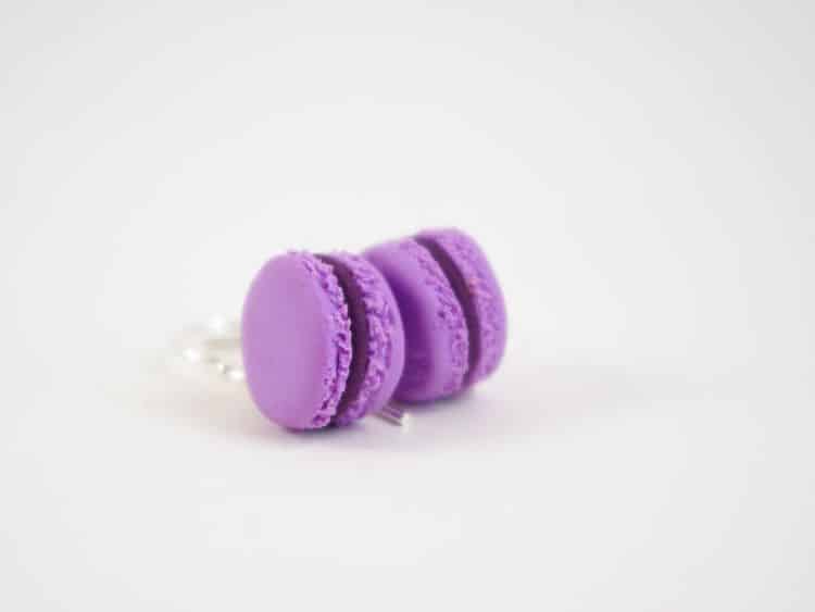 Boucles doreilles macarons violets